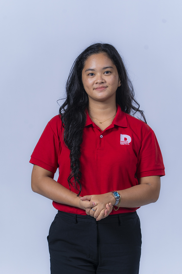 Social Worker - Sheina Lauron, RSW